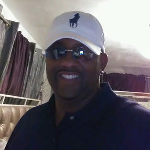 Meet your Posher, Mark